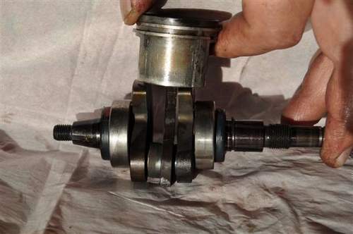 Crankshaft Replacement On A Chinese Chainsaw