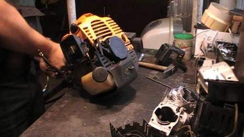 How to Disassemble a Gasoline Trimmer. Malfunctions And Their Resolving