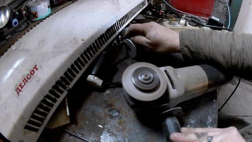 How To Make A Polishing Machine From An Angle Grinder