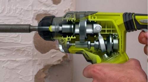 How to Remove the Makita Rotary Hammer Switch