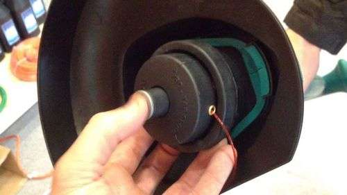 How To Remove The Head On A Bosch Trimmer