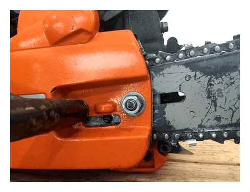 chain, chainsaw, becomes, loose, tensioning